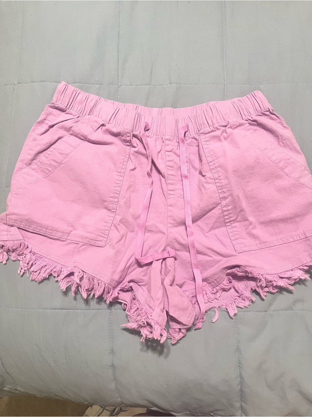 Women’s Pink Frayed Hem Drawstring Shorts